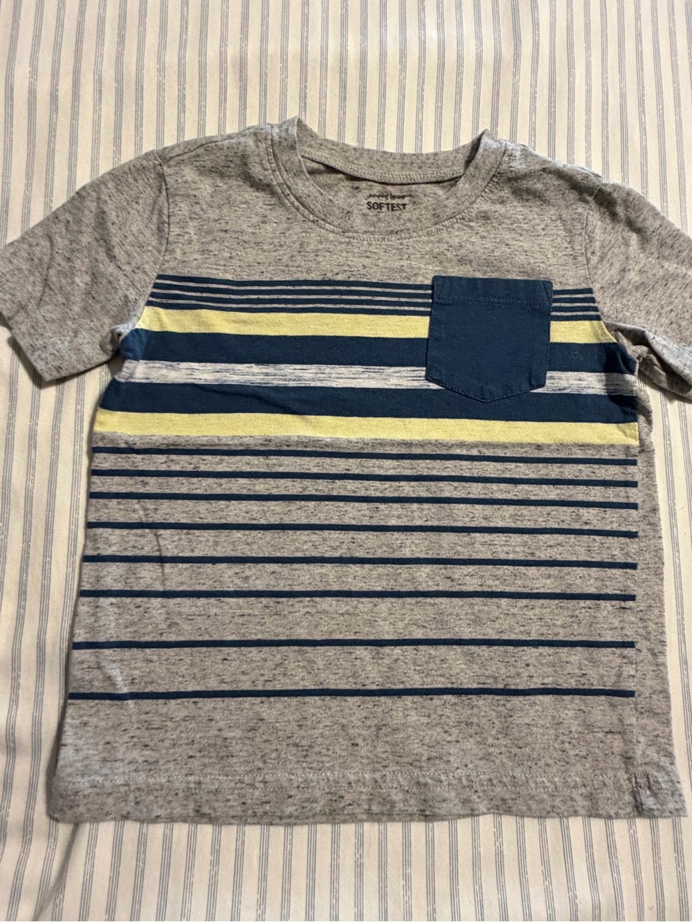 2 for$6✨Jumping Beans Softest Tee with Pocket, Size 5T